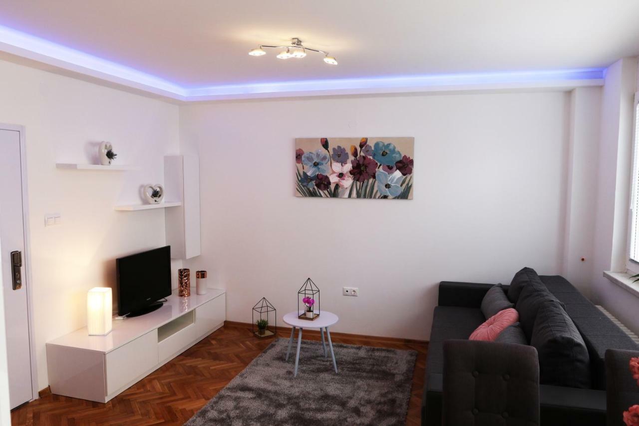 Apartment Dina, Self Check In 0-24 Karlovac Zewnętrze zdjęcie