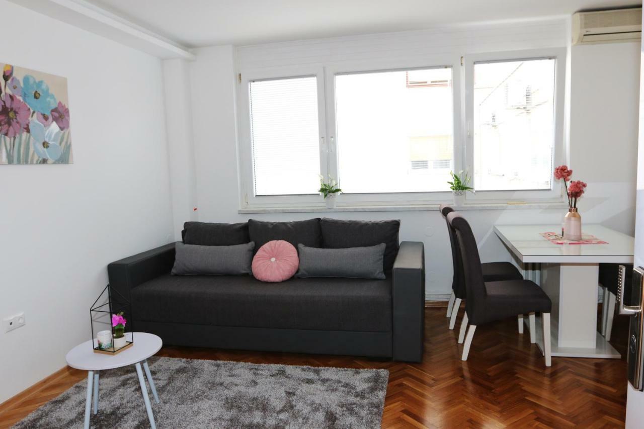 Apartment Dina, Self Check In 0-24 Karlovac Zewnętrze zdjęcie